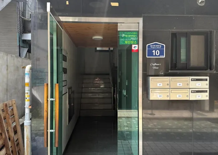 Hongdae Craft 401 With Terrace 首爾
